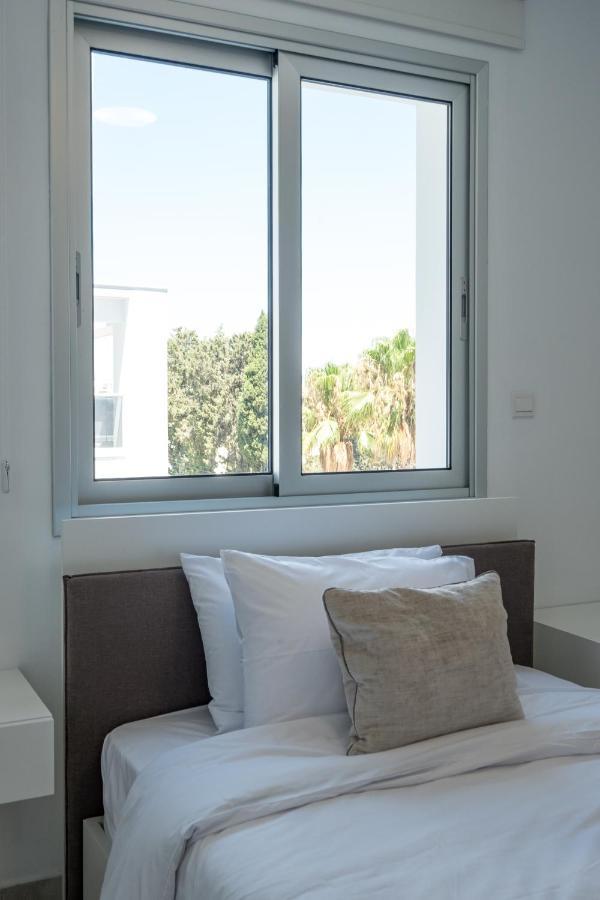 Solaar Apartments Faneromeni Larnaca Esterno foto