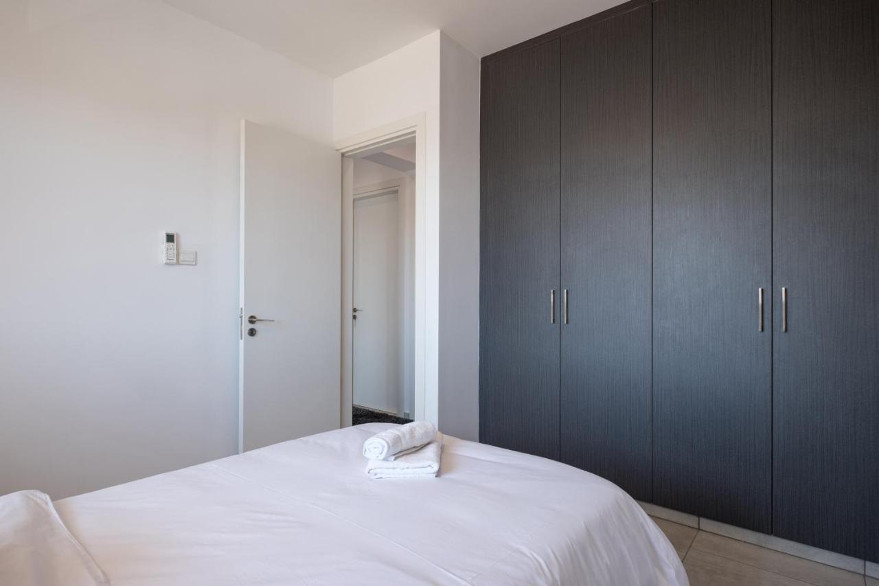 Solaar Apartments Faneromeni Larnaca Esterno foto