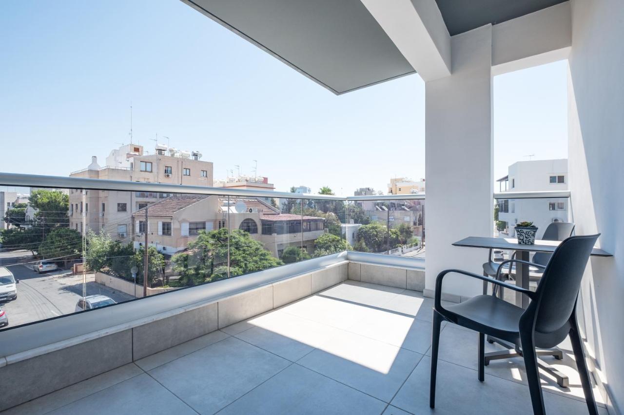 Solaar Apartments Faneromeni Larnaca Esterno foto